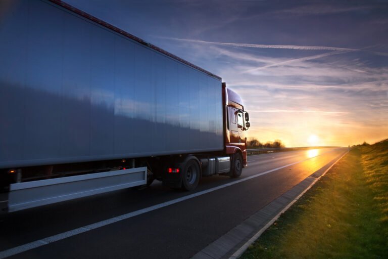 The Importance of Apportioned Plates for Compliance and Avoiding Penalties in Trucking